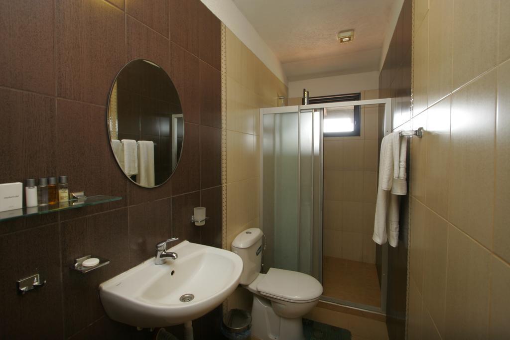 Guest House Bukor Shtepi Mandrica Экстерьер фото