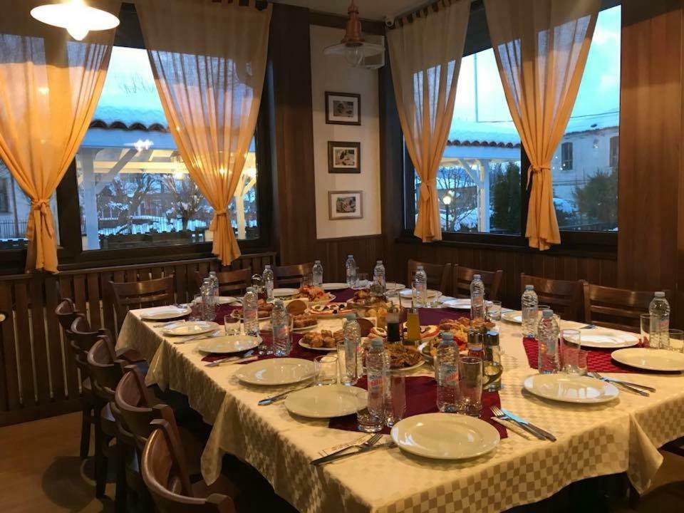 Guest House Bukor Shtepi Mandrica Экстерьер фото