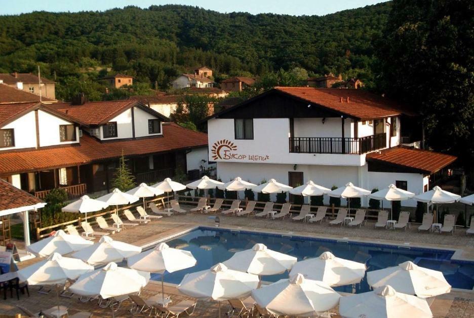 Guest House Bukor Shtepi Mandrica Экстерьер фото