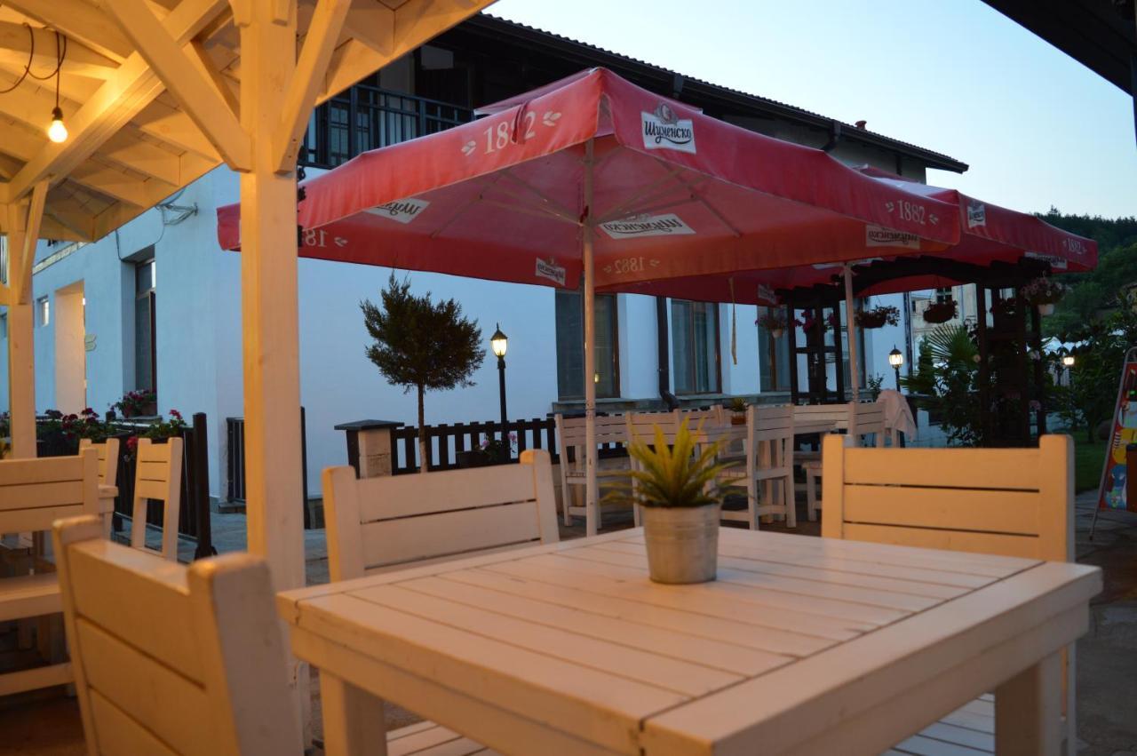 Guest House Bukor Shtepi Mandrica Экстерьер фото