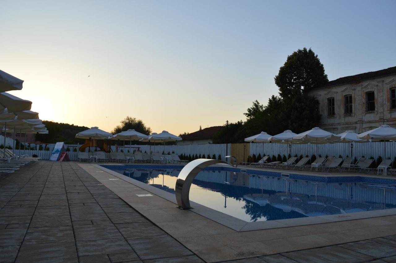 Guest House Bukor Shtepi Mandrica Экстерьер фото
